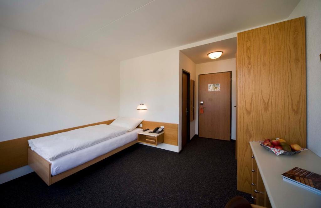 Hotel Oasis Moutier Szoba fotó